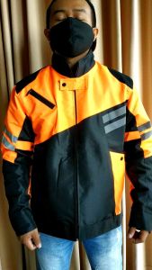 Gio jaket Touring .Taslan waterproof terbaru dan termurah