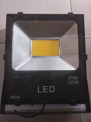 Đèn Pha led Cao cấp COB 100w 220v chống nước( Đủ wat)