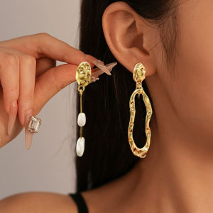 Irregular Pearl Pendant Stud Earrings Elegant Asymmetrical for Women Personality Exaggerated Earring Fashion Jewelry Party Gifts