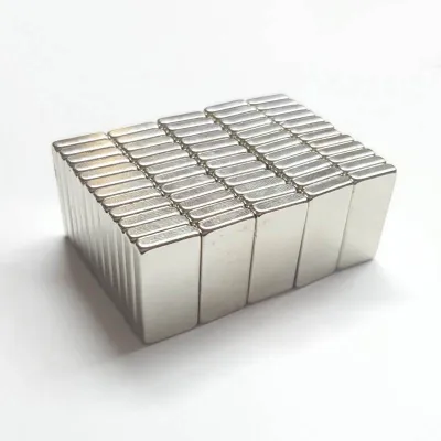 Nam châm đất hiếm 20x10x3mm loại nam châm vĩnh cửu giá 1 viên