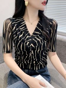 REHIN Women‘s top Summer new fashion printed V-neck pleated mesh black curved stripes short-sleevedshirt floral eleganr blouse