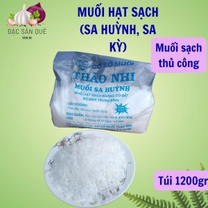 Combo 02 túi muối hạt sạch biển Sa Huỳnh Quảng Ngãi phơi khô thủ công vị mặn trung bình
