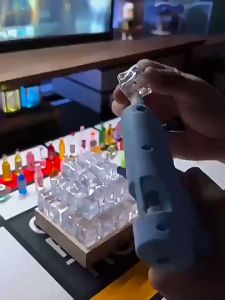 Simulated luminous wine bottle resin mini creative mini food play beverage DIY accessories