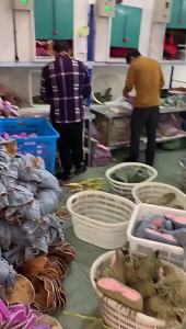 2023 Giày Đi Tuyết Ngoại Thương Mẫu Mới Mùa Đông Dép Sục Lông Bít Mũi Không Gót Sau Đế Dày Giữ Ấm Lót Nhung Cho Nữ Giày Bông