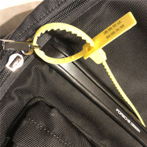 20pcs Plastic Security Seals Pull Tight Tag Ties Heavy Duty Seal with Numbered Disposable Marker Label for Logistics Luggage Transport 338mm/13.31"