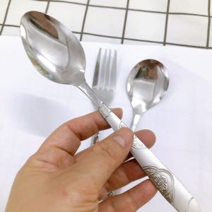 Muỗng - nĩa inox dùng ăn súp cơm phở cán họa tiết