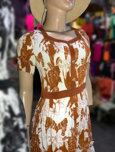 Đầm suông dập ly họa tiết hoa thanh lịch cho quý cô