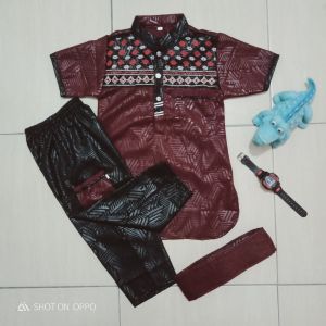 KOKO ANAK MADINAH EMBOS PENDEK ( 2TH-13TH ) BAHAN EMBOS HALUS & TIDAK KASAR REEL FICTURE BISA BAYAR DI TEMPAT ( COD )