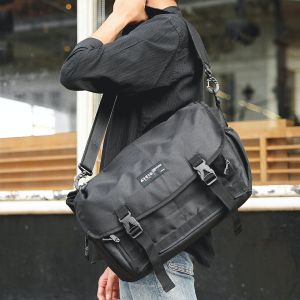 DELTA BLACK |MNM x ARCIO| Tas Selempang Sling Bag Messenger Multifungsi Pria Wanita