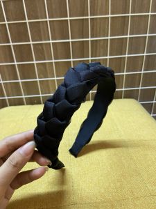 Cài tóc thắt bím dạng bện thanh lịch cá tính phong cách Hàn Quốc Trùm Sỉ Gia Thành