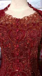 Set Kebaya Pesta Maroon: Kebaya Murah & Longtorso