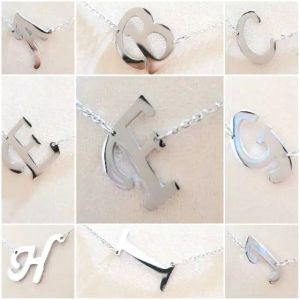 kalung inisial huruf titanium anti karat anti luntur SILVER kalung titanium kalung alfabet terlaris