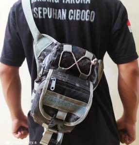 Slempang KIAT Army Model Slingbag Paha