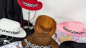 Fashionable Cow Pattern Accent Childrens Cowboy Hats Comfortable Fabric Various Colors Available