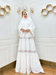 Satu Set Gamis Jilbab Model Rempel Masa Kini Bahan Ceruty