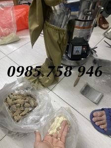 Máy xay nghiền tam thất nguyên củ thành bột siêu mịn 3000W