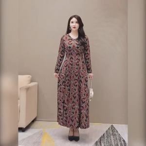 New Arrival Womens Printed Dress for Middle-Aged Mothers 2023 Spring and Autumn New Style Fat mm Oversized Cover Belly Thin Swing Long Dress High Quality Fashionable