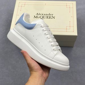 [Free Shipping] Thick-Soled CoupleS White Sneakers WomenS 2026 New Style Trendy And Versatile Lightweight Casual Shoes MenS Shoes WomenS Shoes