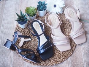 [ส่งเร็วพิเศษ!] (🇹🇭พร้อมส่ง)มีเก็บเงินปลายทางsz.36-45👠รองเท้าส้นสูงผู้หญิง ส้นสูง2นิ้ว แบบสวยใส่ดูเท้าเรียว สวยแบบตะโกน!!