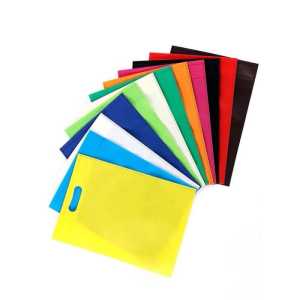 murah 1pack (isi 12 pcs) 20x26x10 25x35x10 30x40x10 38x45x12 tas spunbond goodie bag kantong goody laken kain