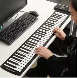 Portable Silicon 61 Keys Roll Up Piano Electronic MIDI Keyboard with Built-in Loud Speaker