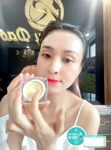 Kem dưỡng trắng da mặt giúp da trắng sáng mịn màng mờ thâm nám thử nhỏ lỗ chân lông chiết xuất từ Vi Tảo ở đảo Jeju Hàn Quốc