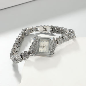 New womens niche luxury diamond-shaped starry sky watch student fashion alloy bracelet watch
