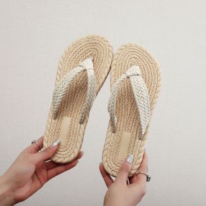 Mùa hè mới cô gái giản dị dép xỏ ngón dép tông phẳng dép đi biển Áo khoác thời trang nữ