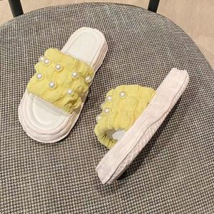 Foya.1 รองเท้าแตะพร้อมส่ง รองเท้าแฟชั่นผู้หญิงรุ่นฮิตรุ่นขายดี แบบสวม พื้นนุ่มใส่สบาย ผลืตจากวัสดุอย่างดีแข็งแรง #sy48