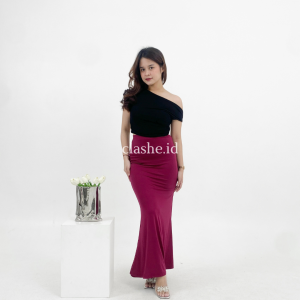 Irvina Skirt - Rok Bodycon Flowy Rayon Spandex untuk Tampilan Effortless Chic OOTD by Clashe
