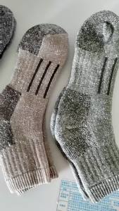 4 Pairs Merino Wool Socks Thicken Warm Hiking Cushion Crew Socks For Men Women Wool Sports Socks Moisture Wicking Euro Size2026