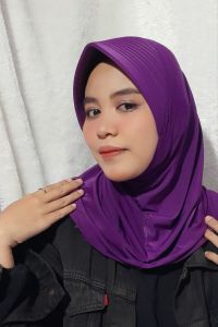 KERUDUNG SPORT HIJAB INSTAN PET TEBAL GARIS BANYAK BY SNADA