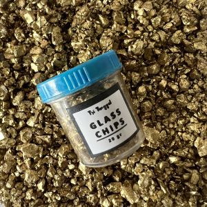 Glass Chips 20gr gram Gold Emas Kaca Stone Flakes Resin Pernak Pernik Dekor Dekorasi Kreatif Hias Hiasan Clay Padat Padatan DIY Kerajinan Bahan Kesenian Art Prakarya Seni Emas Craft Crafting Warna Warni Paint Painting Color Colorful Grosir Prakarya Malang