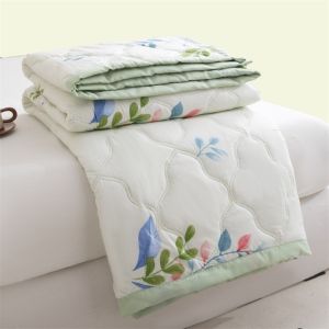 CANICECA Skin Friendly Cooling Quilt Soft Floral Print Washed Cotton Quilt High Quality Lightweight Summer Blanket Summer