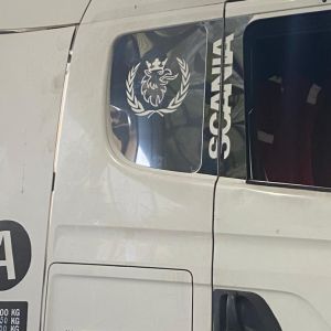 SCANIA Door Pillar Scania Krome Pintu Dengan Tulisan Scania Sesuai Untuk 4/P/R/G Series / 斯堪尼亚 货车卡车 不锈钢装饰品 SCANIA 4 / R 系列