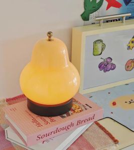 Minimally Designed Glass Desk Lamp French Pear Shaped Night Light Touchable And Cute Atmosphere Lamp