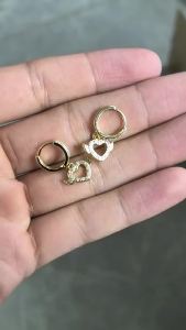 Luxurious and sophisticated womens accessories: dazzling diamond-encrusted earrings exquisite and sweet crescent moon studs light luxury and compact earrings
