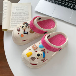 YaKo สินค้า Best seller พื้นนิ่ม ระบายอากาศได้ดี ป้องกันการลื่น เหมาะกับเดินชายหาด มาพร้อมตัวตัวการ์ตูนติดแบบใหม่แถมไปให้แบบฟรีๆ กดสั่งเลยได้มีของพร้อมส่ง