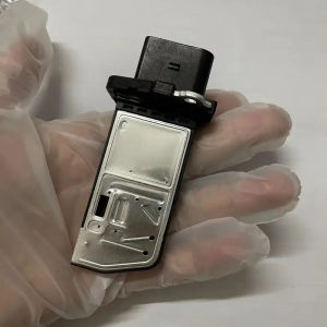 AFH70-46 Mass Air Flow Sensor Meter MAF For Au-di A4 A6 A8 Q7 V-W Phaeton- 059906461K