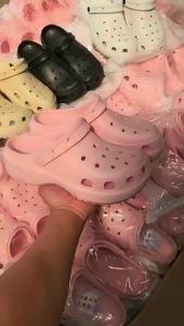 2026 Cloud Clog Shoe Accessories Cute Shoe Charms Starfish Cartoon Cat DIY Shoe Decoration Hot Selling Combinations