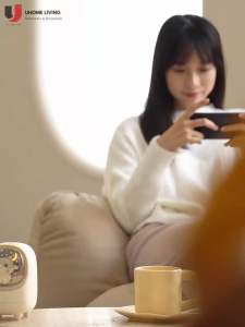 [Local Seller] Cute Design Air Humidifier 200ML Rechargeable Diffuser With LED Night Lamp For Car Home Office Christmas gifts