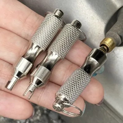 1Pc Universal Tire Repair Tool Stainless Steel Screwdriver for Car Bicycle Motorcycle Tyre Valve Core Remover Tool with Key Ring Tire Valve Wrench Tools