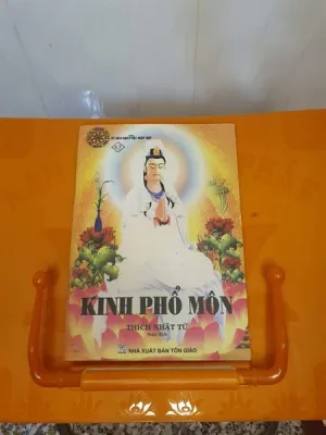 Kinh Phổ Môn thầy Nhật Từ (bìa vàng)