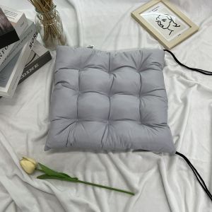 เบาะรองนั่ง เพื่อสุขภาพ มีเชือกสำหรับใช้ผูกกับเก้าอี้ เหมาะสำหรับใช้รองก้น สีพาลเทล สีพื้น จัดส่งในไทย