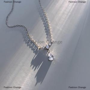 [COD] Fashion Change Fashion Water Drop Pendant Necklace Clavicle Chain Women Trendy Simple Tiny Rhinestone Jewelry Temperament Party Wedding Gift