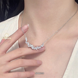 Dây chuyền nữ titan Eleanor Accessories vòng cổ mặt đính đá lấp lánh phụ kiện trang sức 6233