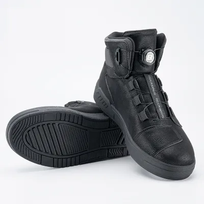 【Local Delivery】ROCKBROS Motorcycle Shoes Anti-Slip Comfortable Cycling Shoes Fashionable Shockproof Rubber Outsole Sports Shoes With Rotary Buckle