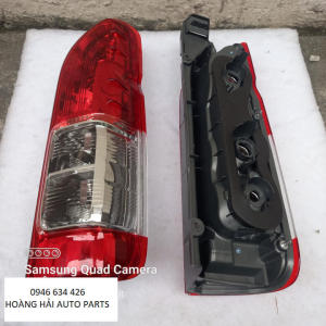 ĐÈN HẬU/PHANH TOYOTA HIACE 2018 RH+ LH(ĐUÔI ĐÈN HALOGEN)