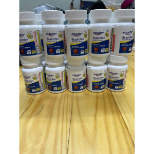 Mỗi viên chứa 200 mg Ibuprofen equateChai này chứa 100 viên nén bao phim. - - SẢN PHẨM CHẤT CỰC CHUẨN ĐƯỢC YÊU THÍCH SĂN ĐÓN TRÊN THỊ TRƯỜNG HIỆN NAY HÀNG DÙNG SIÊU THÍCH MỜI KHÁCH YÊU TRẢI NGHIỆM
