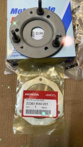 Cặp đế sắt và tấm ép giữ bố ba càng xe Vision 2015-2020